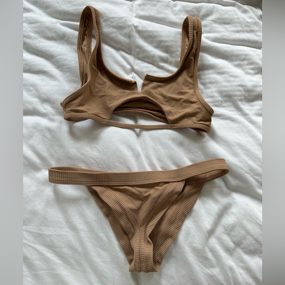 Frankie’s Bikinis Bikini Set